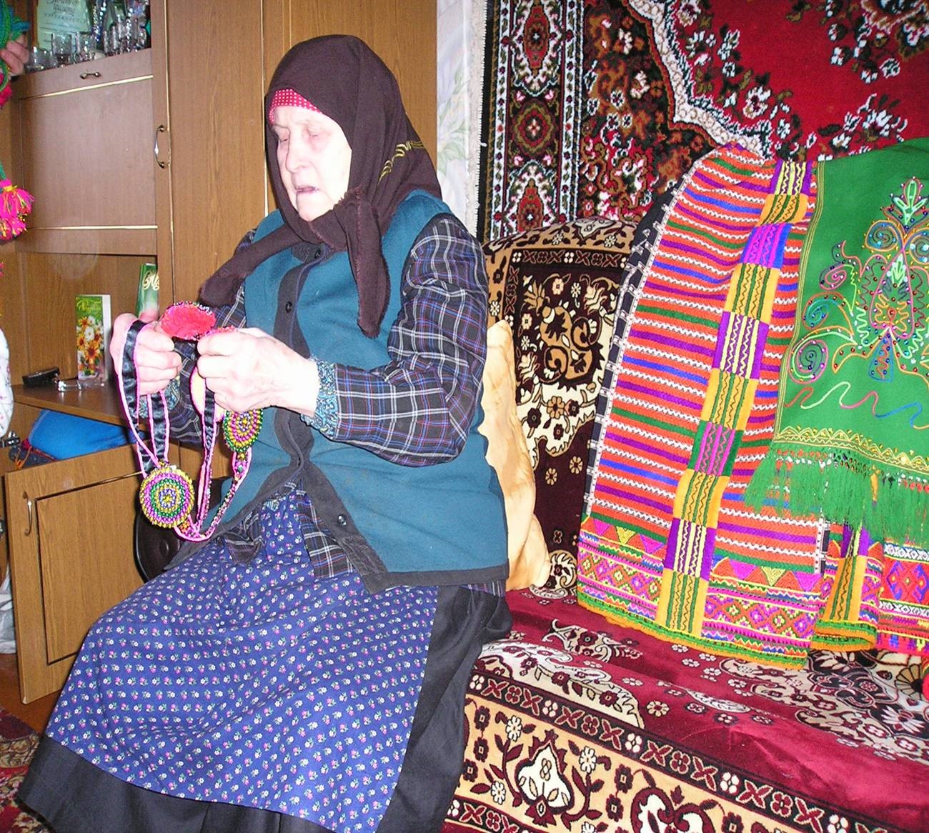 Изготовление русского народного костюма