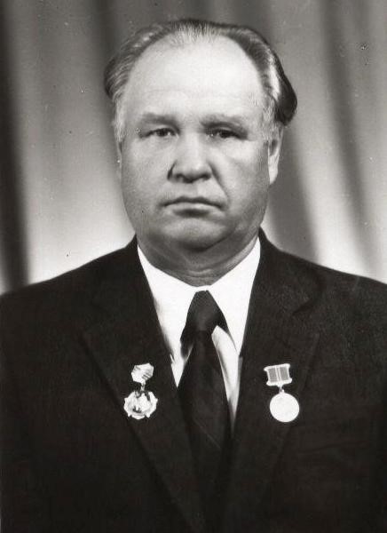 В.М. Пинаев, 80-е годы